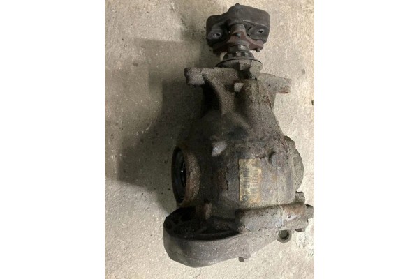 Rear reducer BMW 7 F01 F02 7574691 4 4L hybrid 342kW 2010 Catalog number of the original 7574691