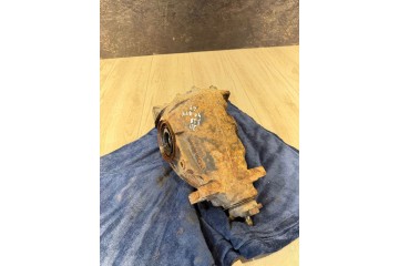2004 Mercedes Benz E W211 Rear differential A2303511108 Installation side multipurpose