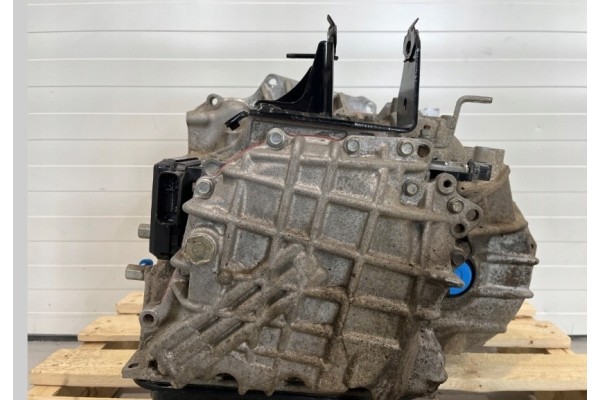 3050020A70 skrzynia biegow automat Toyota Avensis T27 2 2d 110kw 2011 Part manufacturer Toyota OE