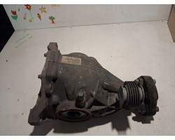MERCEDES C W205 13 21 sedan bridge rear dyfer A2053504723