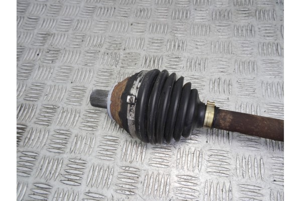  TRANSMISION DELANTERA IZQUIERDA SKODA OCTAVIA COMBI (1Z5) Ambition 2012 208134 SKODA - 2