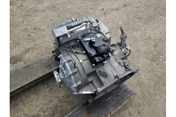 GEARBOX 7 DSG GEARBOX AUDI R8 4S 5 2 FSI V10 RWD UJW 0BZ300046B Transmission type automatic