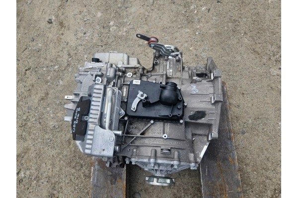 GEARBOX 7 DSG GEARBOX AUDI R8 4S 5 2 FSI V10 RWD UJW 0BZ300046B Car type passenger cars