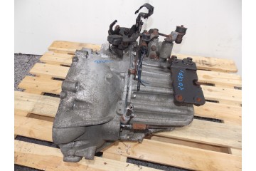 gearbox hyundai tucson and kia carens iii 2 0 crdi 140 s615je