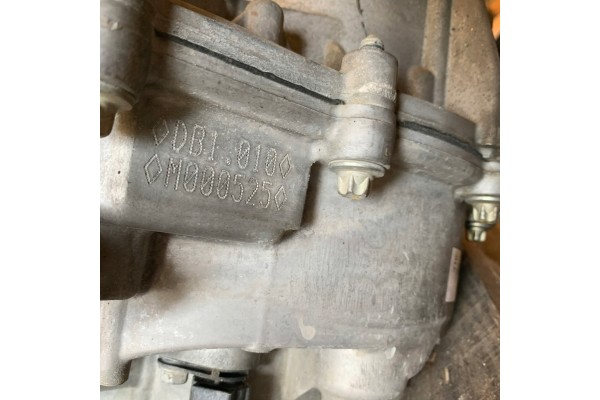 RENAULT CAPTUR II 1 6 E TECH HYBRID GEARBOX DB1010 290A04PM0A Part manufacturer Renault OE