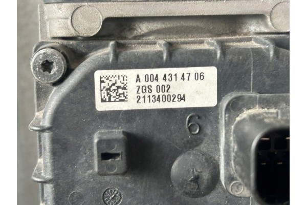 BRAKE VALVE MERCEDES ACTROS MP5 A0044314706 WABCO 4800030700 Part manufacturer Mercedes Benz OE