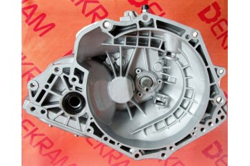 Gearbox housing Ford 1 6 TDCI DV6R7002ZAC Catalog number of the part Obudowa Skrzynia biegow DV6R7002ZAC