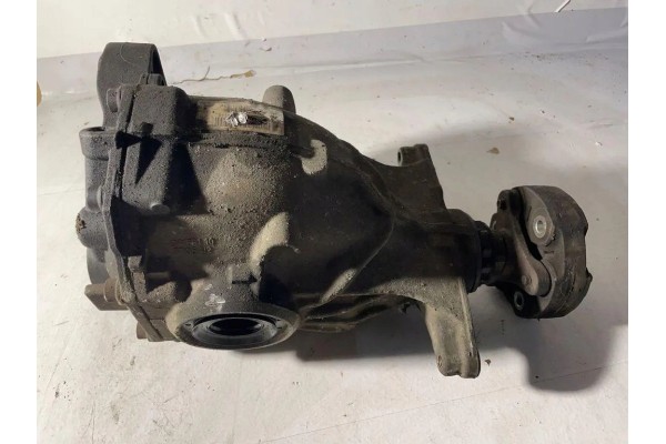 Rear reducer BMW 5 Touring F11 7584452 3 0L diesel 190kW 2011