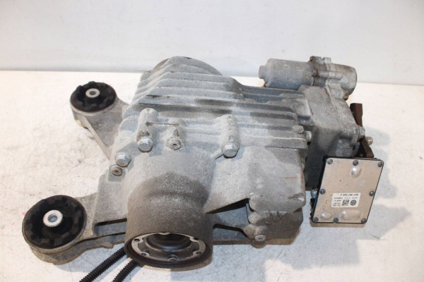 2016 Audi Q3 8U Rear Differential 0AY525010N Part manufacturer Audi OE