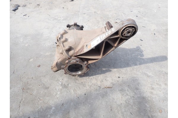 Rear Bridge Dyfer Chevrolet Suburban Tahoe GMC Yukon 2023 Catalog number of the part 85707709 84811692 84839124 84923541 8503158