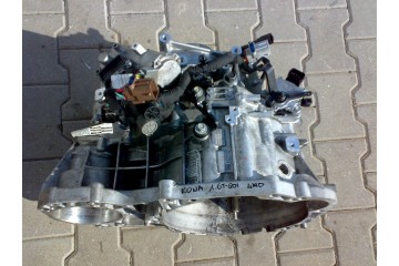 HYUNDAI KONA 2017 1 6T GDI 4WD GEARBOX DCT IDEAL M73U