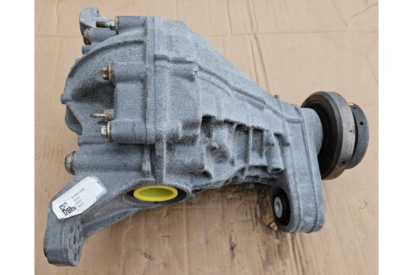 DIFFERENTIAL REAR BRIDGE MASERATI LEVANTE 06700376850 4460310354 4460310353 Part manufacturer Maserati OE