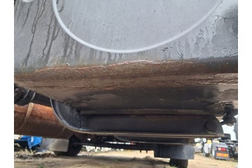 Soportes de depósito de combustible Volvo FL 130x59x43 310 litros 208