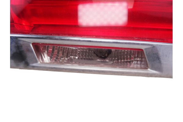 7182205 PILOTO TRASERO IZQUIERDO INTERIOR BMW SERIE 7 (F01/F02)