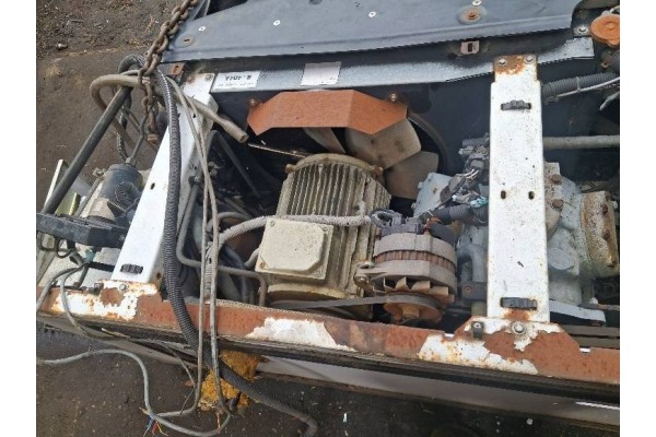 CARRIER TRANSICOLD SUPRA 950 REFRIGERATION UNIT Quality of parts according to GVO O original with manufacturer s logo OE