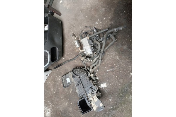 Trafic III Vivaro Talento Webasto 929159576R TYLNA NAGRZEWNICA 8200410495C