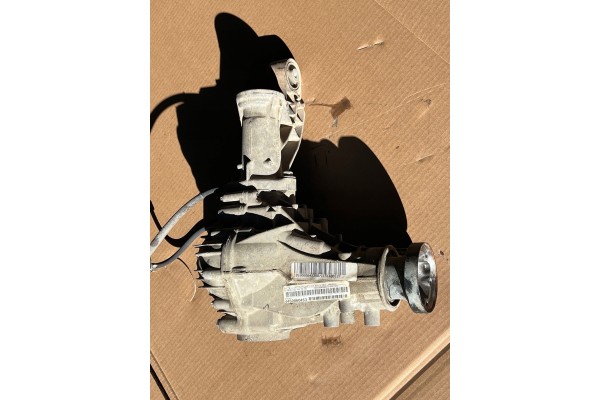 MERCEDES BENZ W166 W292 FRONT BRIDGE DYFER FRONT 3 70 A1663300400 Car type 4x4 SUV