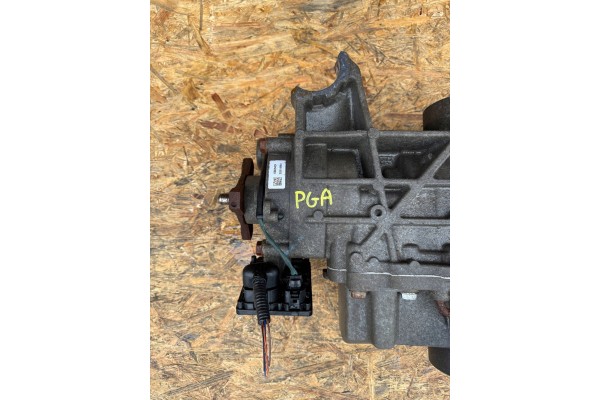 Rear differential Volkswagen Tiguan 0AY525010F 0CQ525554D PGA Installation side multipurpose