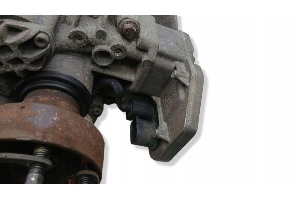 Reductor trasero VOLVO XC90 I P1216544 2.4L diésel 147kW 2011