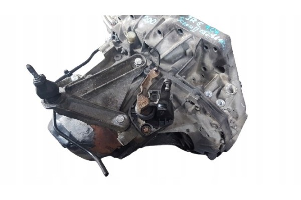 SCENEIC II 1 6 16V GEARBOX JR5104 Catalog number of the part SCENIC II 1 6 16V SKRZYNIA BIEGOW JR5104