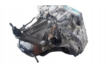 SCENEIC II 1 6 16V GEARBOX JR5104 Catalog number of the part SCENIC II 1 6 16V SKRZYNIA BIEGOW JR5104