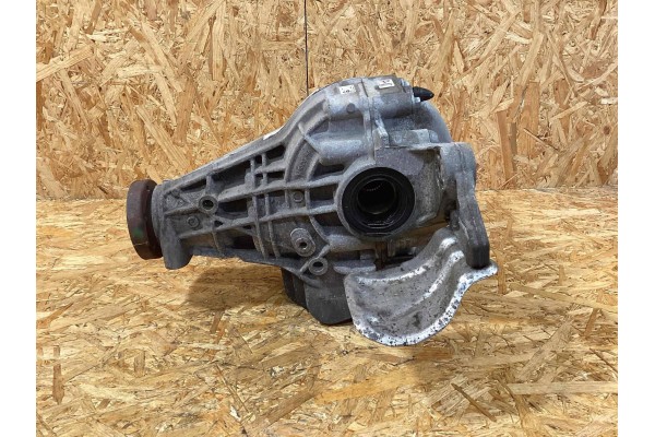 Rear reducer PORSCHE MACAN 95B 95B525015M gasoline 185kW 2023 Installation side rear