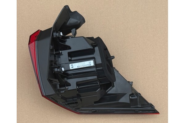VW TIGUAN II 2016 2024 LED LAMP REAR LEFT OUTDOOR IQ LIGHT 5NA945207K Product weight with unit packaging 30 kg