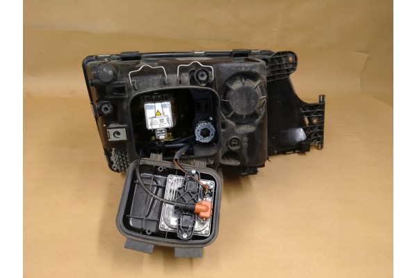 MAN TGX TGS XENON LAMPA LEWA 81251016699 Car type trucks