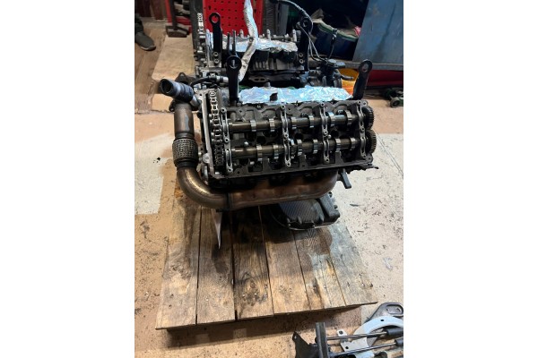 SILNIK VW TOUAREG AUDI Q7 CJG CJM CRC CVV CLZ CVW 059103011GT Engine type diesel