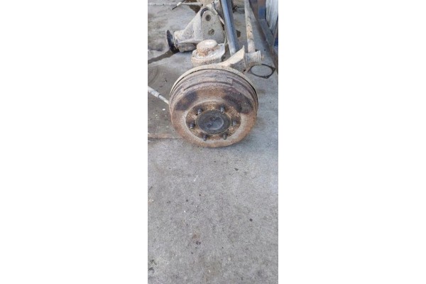 Rear reducer NISSAN TERRANO I WD21 C6040 2 37L diesel 73kW 1989 Car type passenger cars