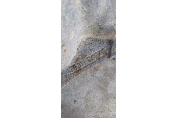 Rear reducer NISSAN TERRANO I WD21 C6040 2 37L diesel 73kW 1989 Catalog number of the original C6040