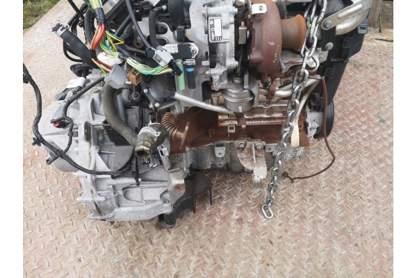 RENAULT MEGANE IV TALISMAN 1 5 DCI SILNIK KOMPLETNY Engine type diesel