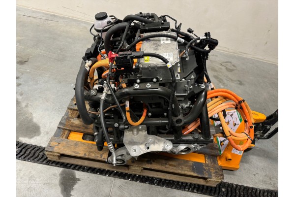 ENGINE COMPLETE SPRINTER W910 E SPRINTER ESPRINTER ELECTRICIAN IDEAL Catalog number of the part A9103406000 A9103400300 A0008304