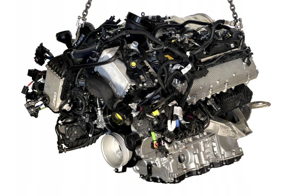NEW BMW S68 4 4 G70 760 X7 LCI M60I XM G09 S68B44A NOWY Engine type petrol