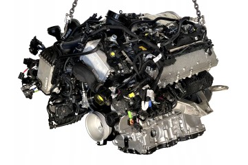 NEW BMW S68 4 4 G70 760 X7 LCI M60I XM G09 S68B44A NOWY Engine type petrol