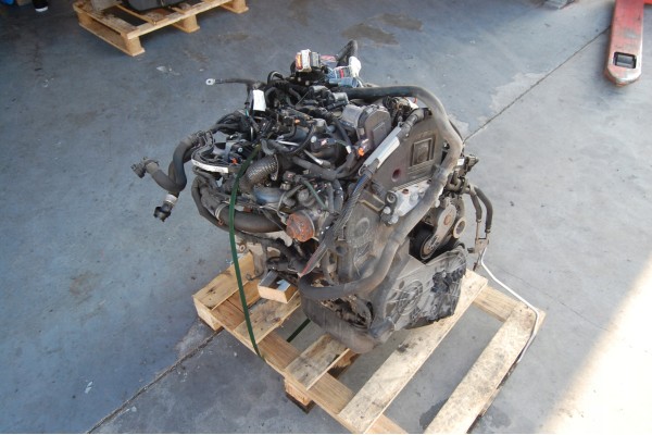 ENGINE PEUGEOT 208 CITROEN C3 1 4HDI 8HP 10FDBW Catalog number of the part 10FDBW