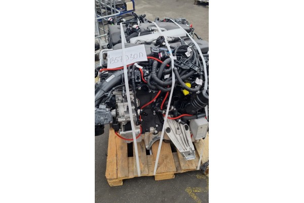 NOWY Silnik BMW B57 B57D30A 265 moc X5 X6 X7 G05 Engine type petrol
