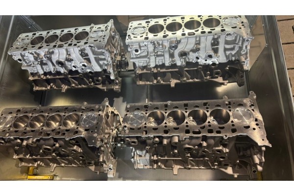 NEW Shortblock BLOK SILNIKA KOMPLETNY BMW B58 B58B30C G05 G11 G07 340 NOWY Engine type petrol