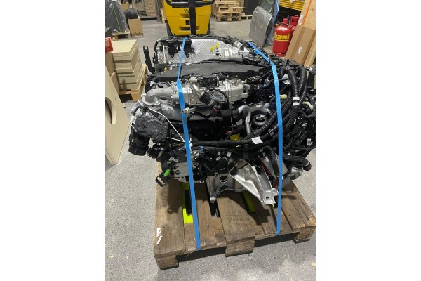 NOWY Silnik BMW B57 B57D30B 340 moc X5 X6 X7 G05 Engine type petrol