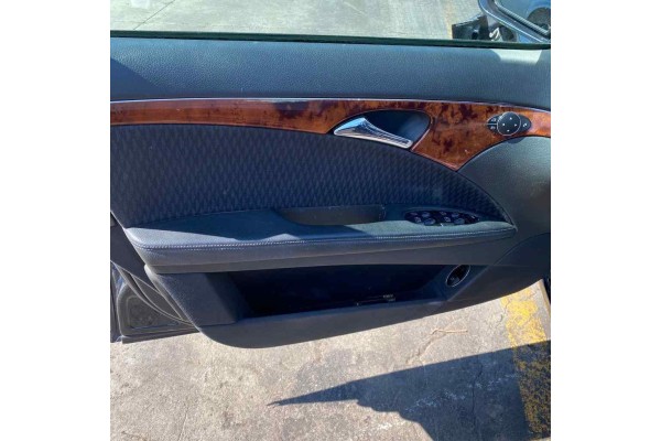 MERCEDES-BENZ CLASE E (BM 211) BERLINA E 320 (211.065)