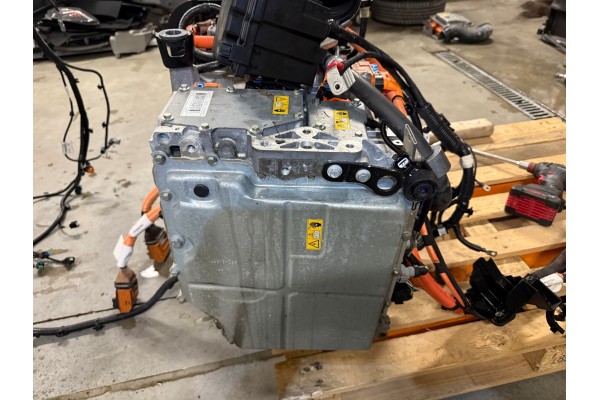 Renault Zoe II 2 2019 lift silnik kompletny 2000km Catalog number of the part 290107407R