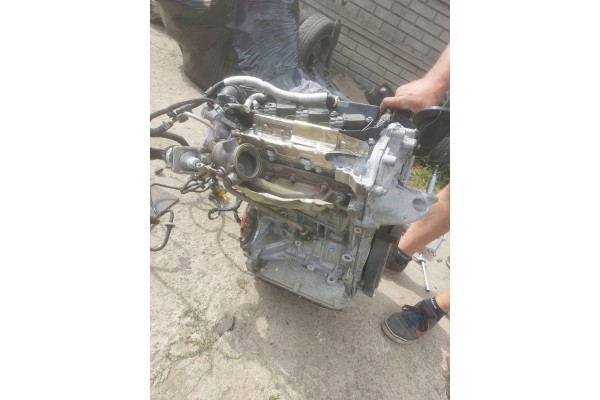 KOMPLETNY SILNIK RENO TWINGO 0 9 TCE H4BF453 Part manufacturer Renault OE