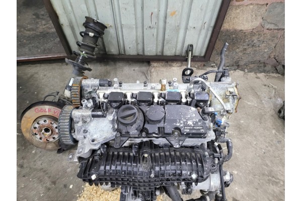 SILNIK VOLVO V40 2 0 T2 B4204T17 Catalog number of the part SILNIK VOLVO V40 2 0 T2 B4204T17