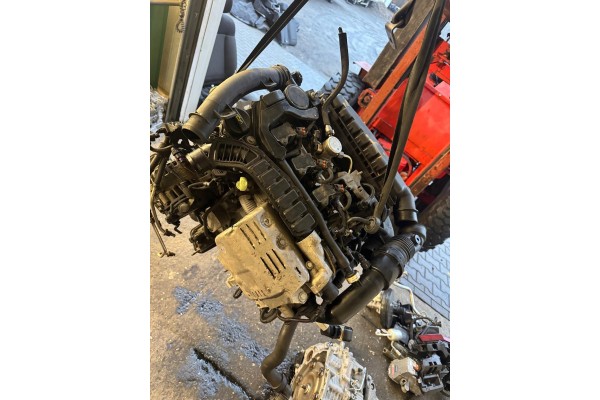 SILNIK PSA PEUGEOT CITROEN OPEL 1 2PURETECH THP HN05 Catalog number of the part SILNIK PSA PEUGEOT CITROEN OPEL 1 2PURETECH THP 