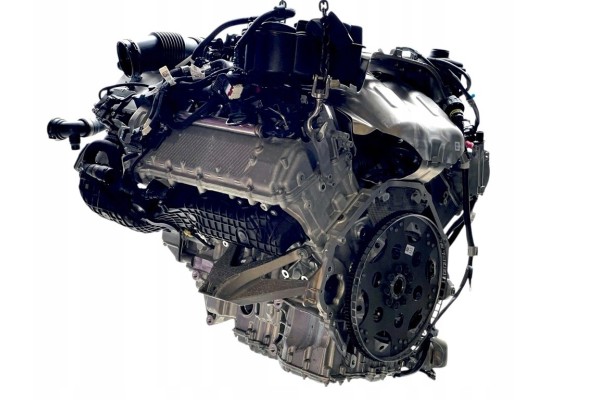 NEW NOWY SILNIK BMW S63B44B S63 F93 M8 F90 M5 F95 X5M NOWY LIFT Engine type petrol