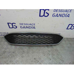 F1EB-8200-A REJILLA PARAGOLPES DELANTERO FORD FOCUS BERLINA (CB8)