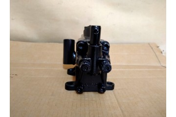VOLVO FL POMPKA PODNOSZENIA KABINY 21694314 ORYGINA Part manufacturer Volvo OE
