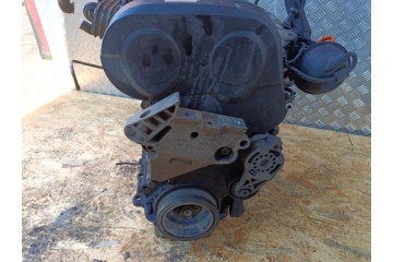 AUDI A3 8P 2 0 TDI DIESEL ENGINE AZV Catalog number of the part 24043 Wrakowisko