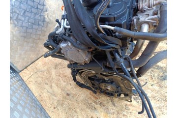 Motor diésel AUDI A3 8P 2.0 TDI AZV