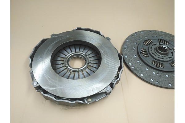 MAN TGX TGS TGA SPRZEGO KOMPLETNE 81303059204 Part manufacturer MAN OE